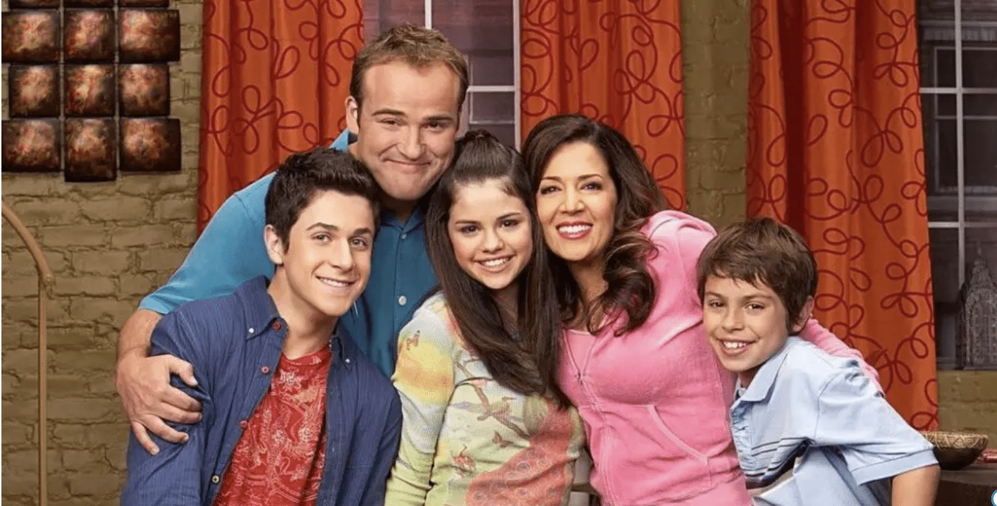 Les Sorciers de Waverly Place : Tout ce que nous savons sur la suite en développement chez Disney 🧙‍♂️